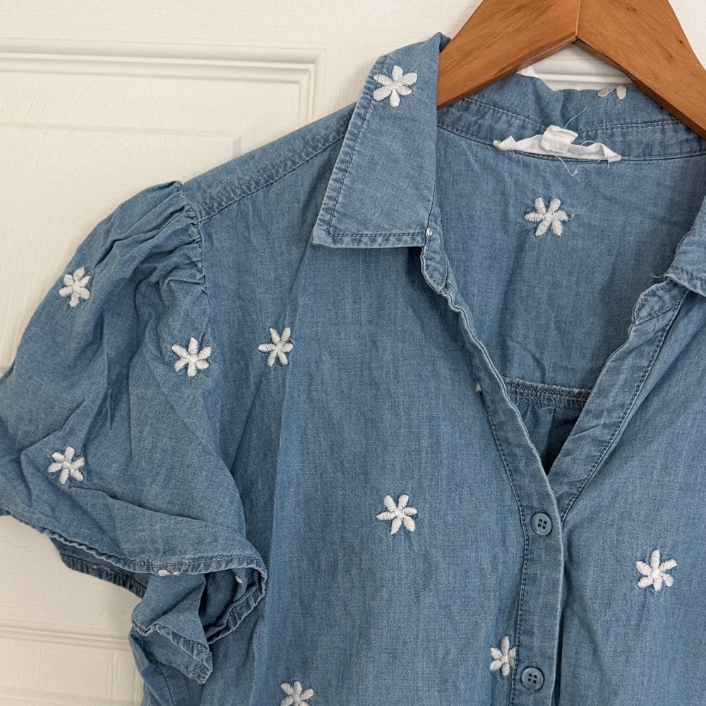 Blue Denim Dress with White Floral Embroidery - Picture 2 of 6